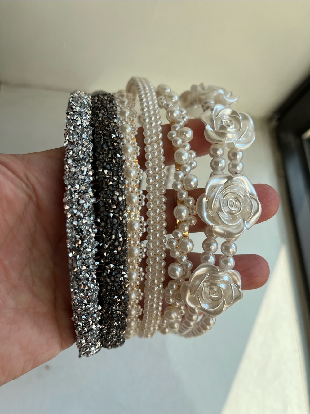 NWOT Pearl & Silver Crystal Floral Headband Set - Unbranded